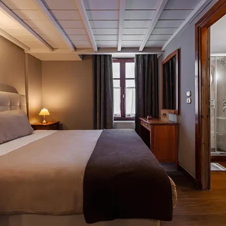 Ef Zin Guest house