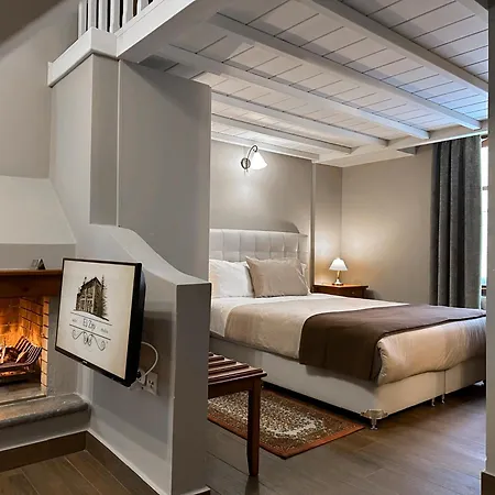 Πανσιόν Ef Zin 4*