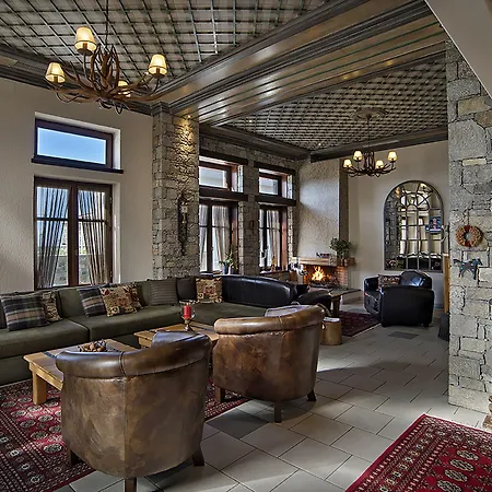 Ef Zin 4* Αράχωβα