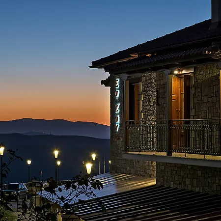 Ef Zin Πανσιόν