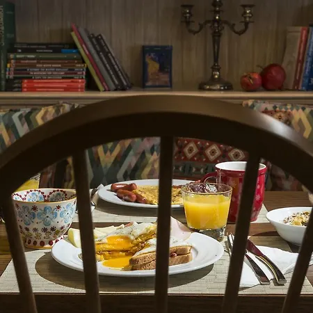 Πανσιόν Ef Zin