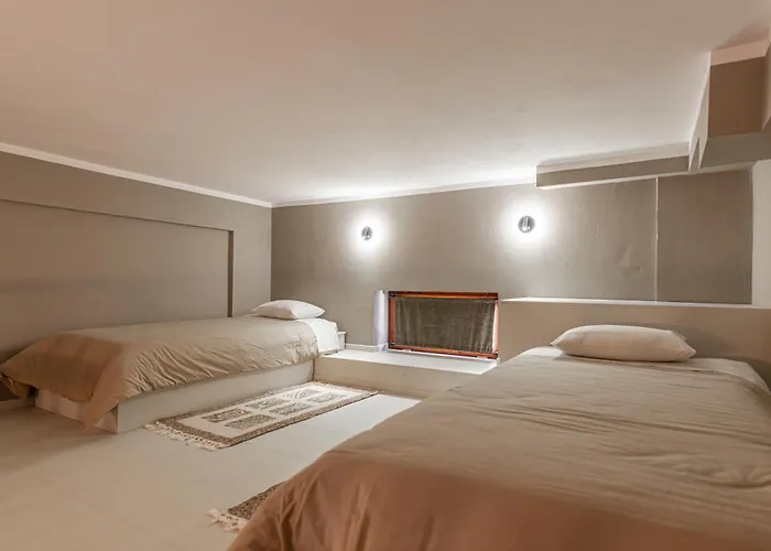 Guest house Ef Zin 4*