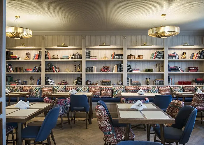 Guest house Ef Zin 4*